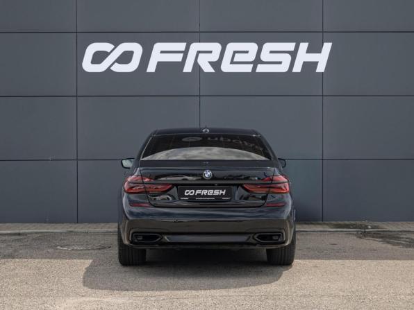 BMW 7 серии VI (G11/G12) с пробегом 2017 года, цена 3 650 000 рублей, 276672 км, седан, Автокод Объявления