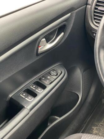 Kia Rio IV с пробегом 2020 года, цена 1 620 000 рублей, 77100 км, хэтчбек, Автокод Объявления