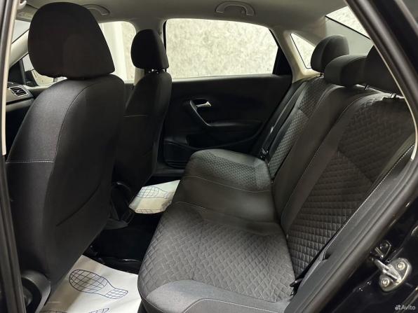 Volkswagen Polo V Рестайлинг с пробегом 2018 года, цена 1 325 000 рублей, 96269 км, седан, Автокод Объявления
