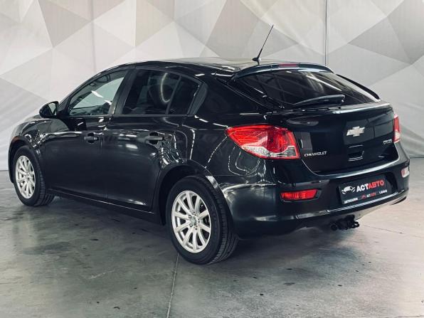 Chevrolet Cruze I Рестайлинг с пробегом 2013 года, цена 800 000 рублей, 126510 км, хэтчбек, Автокод Объявления