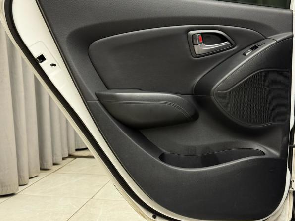 Hyundai ix35 I Рестайлинг с пробегом 2014 года, цена 1 599 000 рублей, 171902 км, внедорожник, Автокод Объявления