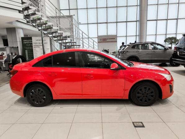 Chevrolet Cruze I Рестайлинг с пробегом 2014 года, цена 580 000 рублей, 300133 км, седан, Автокод Объявления