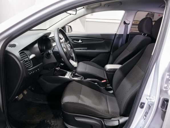 Kia Rio IV с пробегом 2018 года, цена 1 340 000 рублей, 73242 км, седан, Автокод Объявления