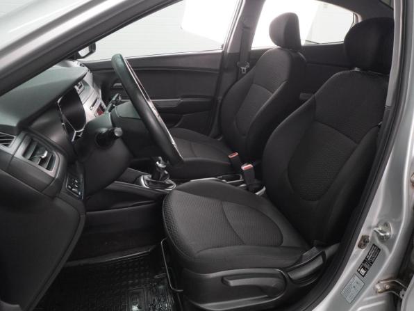 Kia Rio III Рестайлинг с пробегом 2017 года, цена 1 187 000 рублей, 135438 км, седан, Автокод Объявления