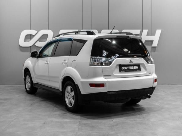 Mitsubishi Outlander II Рестайлинг с пробегом 2012 года, цена 1 279 000 рублей, 177454 км, внедорожник, Автокод Объявления