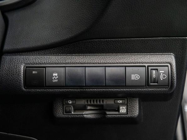 Toyota Corolla XII (E210) с пробегом 2020 года, цена 1 565 500 рублей, 91635 км, хэтчбек, Автокод Объявления