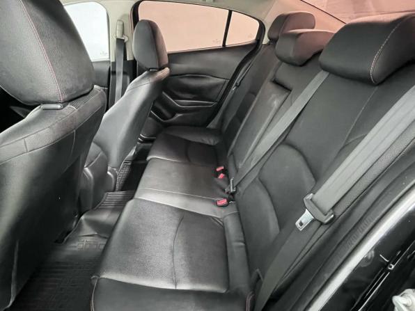 Mazda 3 III (BM) с пробегом 2014 года, цена 1 045 000 рублей, 131000 км, седан, Автокод Объявления