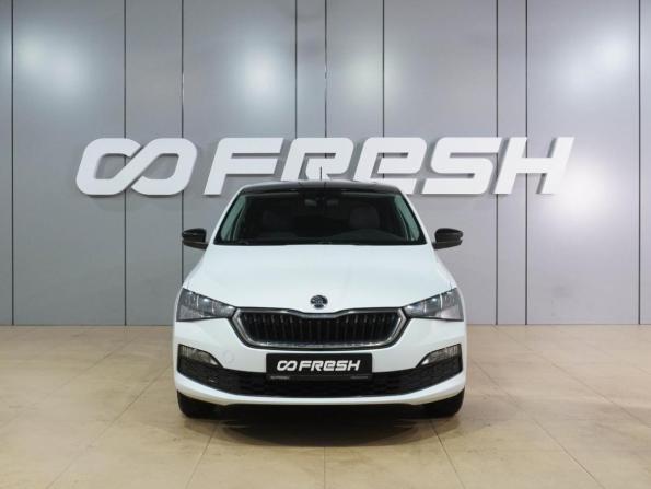 Skoda Rapid II с пробегом 2020 года, цена 1 679 000 рублей, 80984 км, лифтбек, Автокод Объявления
