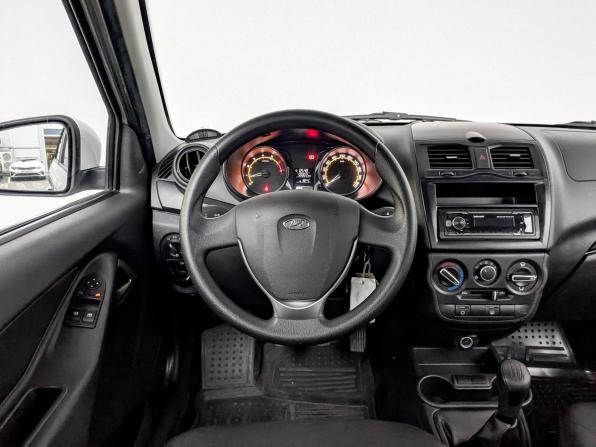Lada (ВАЗ) Granta I Рестайлинг с пробегом 2023 года, цена 620 000 рублей, 49999 км, седан, Автокод Объявления