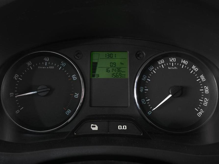 Skoda Roomster I Рестайлинг Ростов-на-Дону  - изображение 15