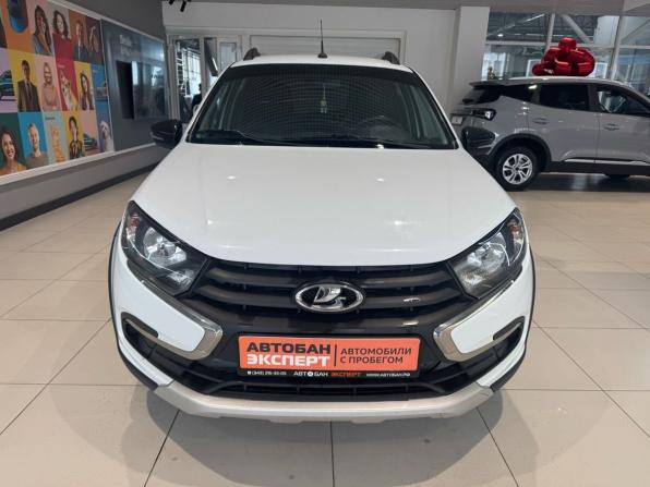 Lada (ВАЗ) Granta I Рестайлинг с пробегом 2023 года, цена 889 000 рублей, 54965 км, универсал, Автокод Объявления