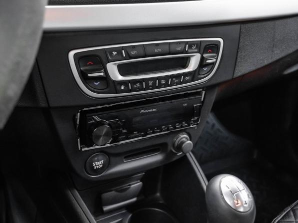 Renault Fluence I с пробегом 2010 года, цена 580 000 рублей, 143726 км, седан, Автокод Объявления
