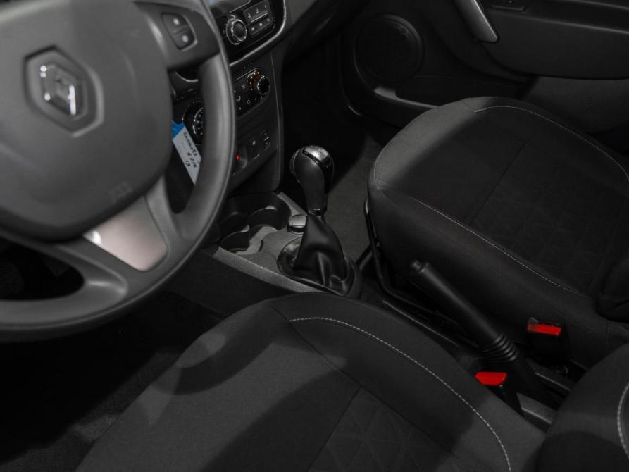 Renault Sandero II Москва  - изображение 18