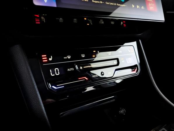 Skoda Superb III Рестайлинг с пробегом 2025 года, цена 3 165 000 рублей, 18112 км, лифтбек, Автокод Объявления