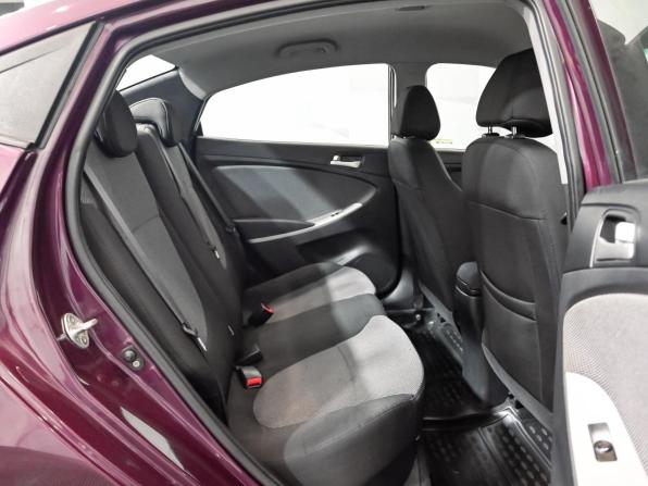 Hyundai Solaris I с пробегом 2014 года, цена 1 100 000 рублей, 163309 км, седан, Автокод Объявления