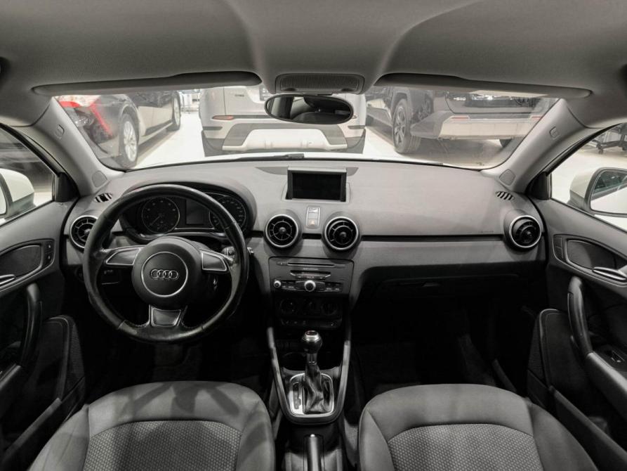 Audi A1 I (8X) Казань  - изображение 17
