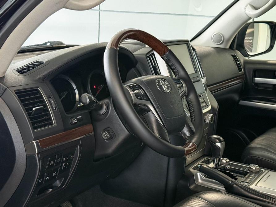 Toyota Land Cruiser 200 Series Рестайлинг 2 Тверь  - изображение 8