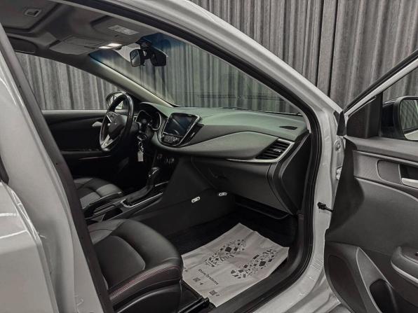 Chevrolet Monza II с пробегом 2020 года, цена 1 249 000 рублей, 48000 км, седан, Автокод Объявления