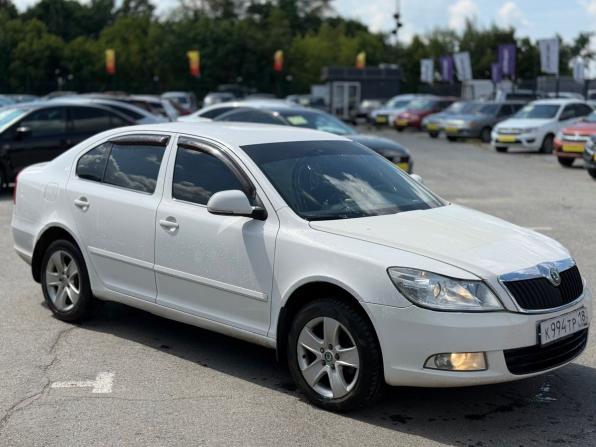 Skoda Octavia II (A5) Рестайлинг с пробегом 2011 года, цена 509 000 рублей, 216431 км, лифтбек, Автокод Объявления