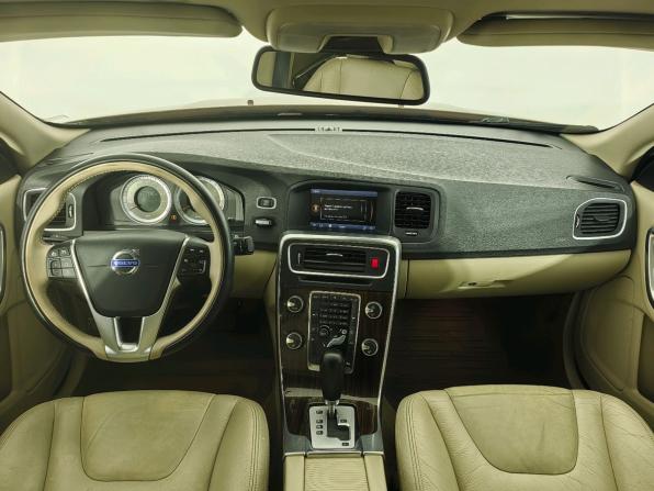 Volvo S60 II с пробегом 2011 года, цена 780 000 рублей, 355768 км, седан, Автокод Объявления