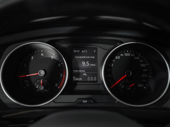 Volkswagen Tiguan II Рестайлинг с пробегом 2020 года, цена 2 399 000 рублей, 124623 км, внедорожник, Автокод Объявления
