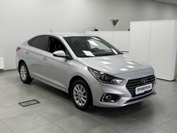 Hyundai Solaris II с пробегом 2019 года, цена 1 390 000 рублей, 111384 км, седан, Автокод Объявления