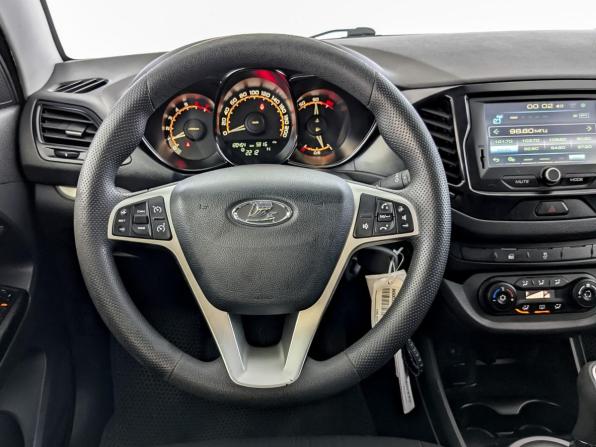 Lada (ВАЗ) Vesta I с пробегом 2019 года, цена 830 000 рублей, 120450 км, седан, Автокод Объявления