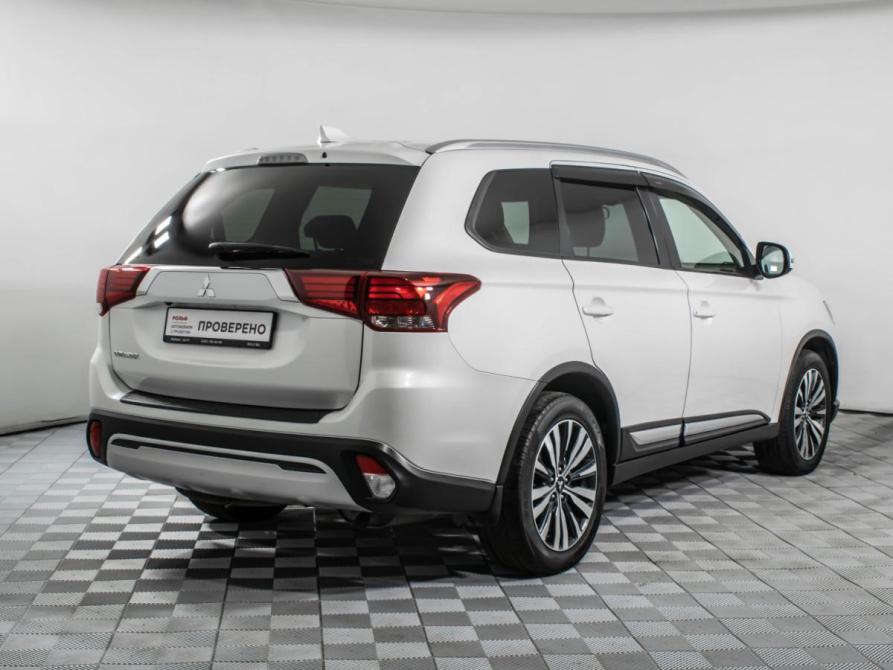 Mitsubishi Outlander III Рестайлинг 3 Москва  - изображение 5