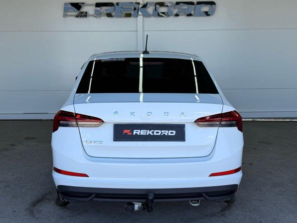 Skoda Rapid II с пробегом 2020 года, цена 1 399 000 рублей, 74000 км, лифтбек, Автокод Объявления