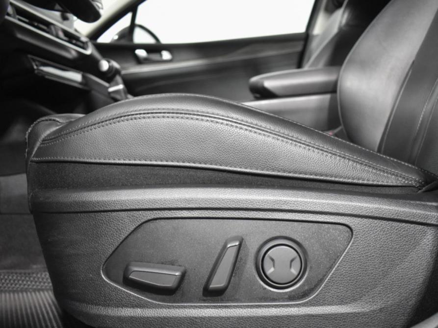 Kia K5 III Санкт-Петербург  - изображение 19