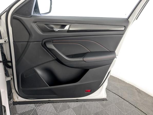 Skoda Kodiaq GT с пробегом 2023 года, цена 3 530 000 рублей, 45184 км, внедорожник, Автокод Объявления