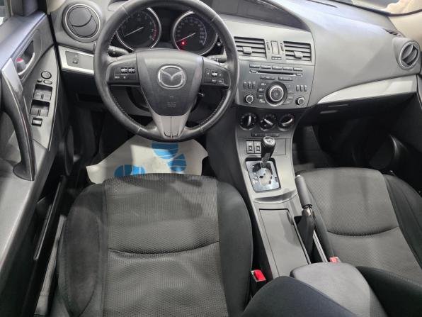 Mazda 3 II (BL) Рестайлинг с пробегом 2012 года, цена 1 035 000 рублей, 157592 км, седан, Автокод Объявления