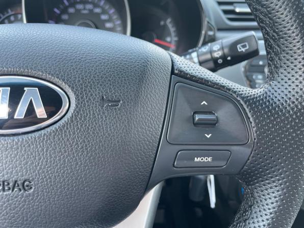 Kia Rio III с пробегом 2014 года, цена 715 000 рублей, 152720 км, хэтчбек, Автокод Объявления