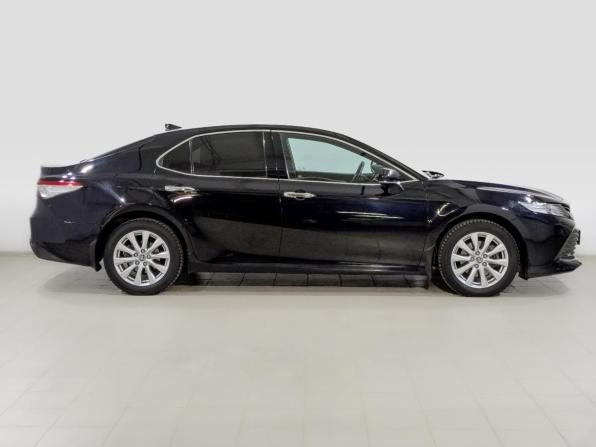 Toyota Camry VIII (XV70) с пробегом 2020 года, цена 2 890 000 рублей, 113982 км, седан, Автокод Объявления