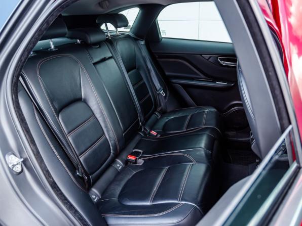 Jaguar F-Pace I с пробегом 2017 года, цена 2 400 000 рублей, 189683 км, внедорожник, Автокод Объявления