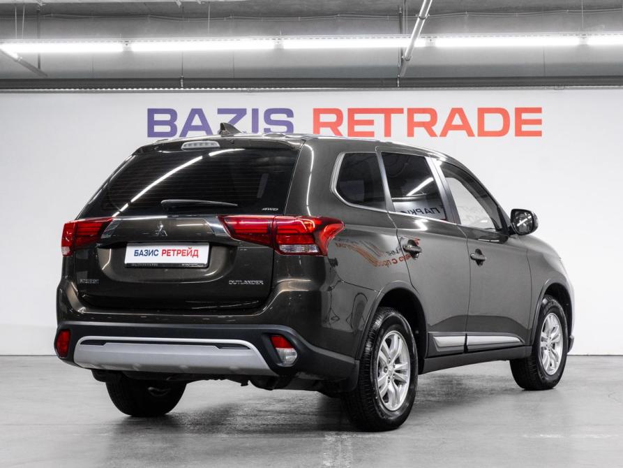 Mitsubishi Outlander III Рестайлинг 3 Тюмень  - изображение 6