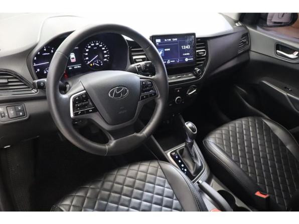 Hyundai Solaris II Рестайлинг с пробегом 2021 года, цена 1 492 000 рублей, 123109 км, седан, Автокод Объявления