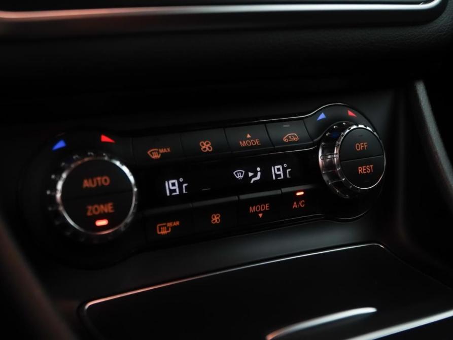 Mercedes-Benz GLA I (X156) Рестайлинг Москва  - изображение 15