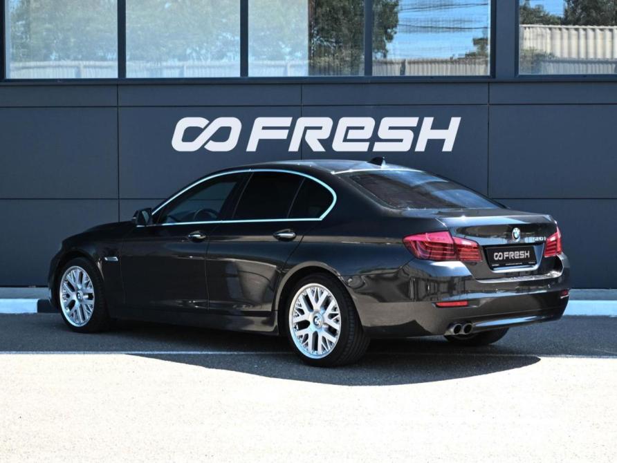 BMW 5 серии VI (F10/F11/F07) Рестайлинг Новороссийск  - изображение 2