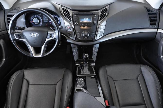 Hyundai i40 I Рестайлинг с пробегом 2015 года, цена 1 279 000 рублей, 209870 км, седан, Автокод Объявления