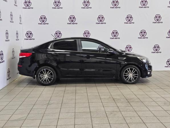 Kia Rio III Рестайлинг с пробегом 2015 года, цена 1 062 000 рублей, 109000 км, седан, Автокод Объявления