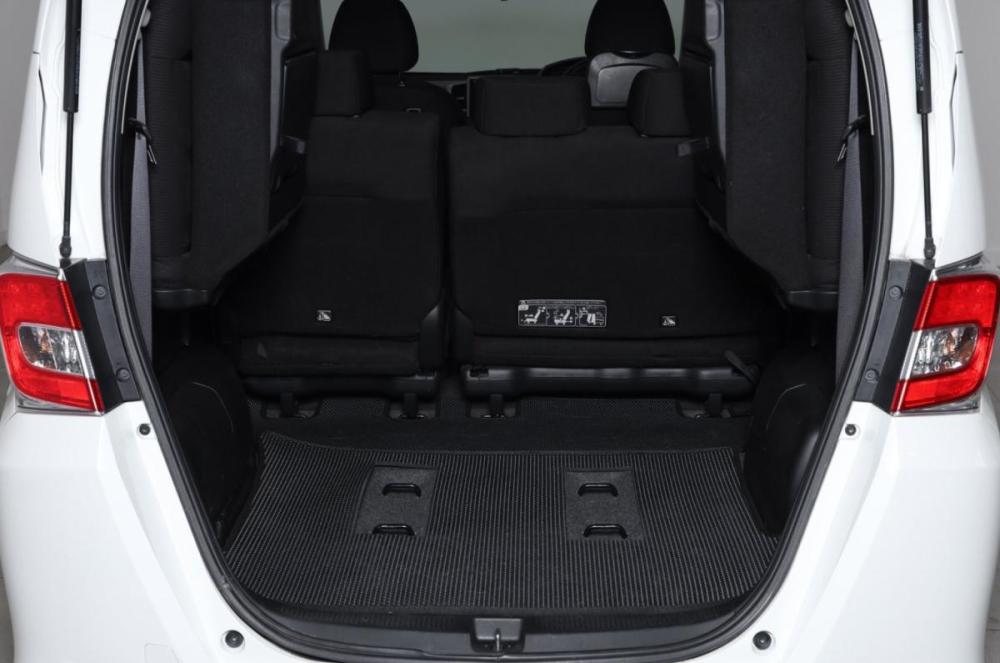 Honda Freed I Рестайлинг Новосибирск  - изображение 19