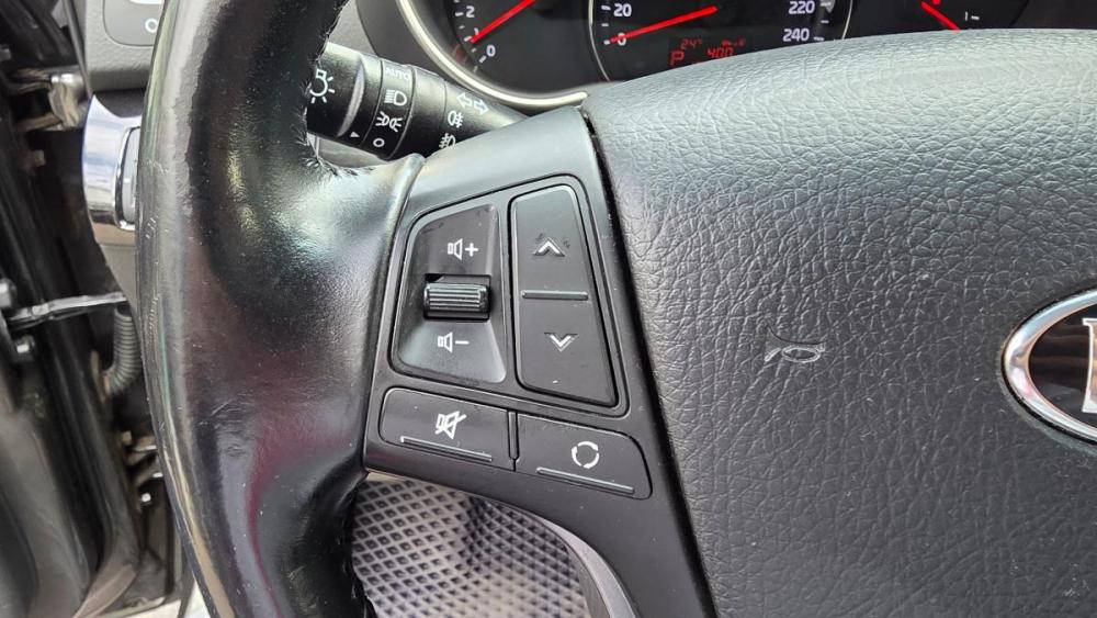 Kia Sorento II Рестайлинг Санкт-Петербург  - изображение 12