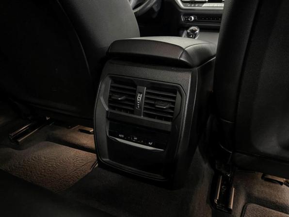 BMW 3 серии VII (G2x) с пробегом 2019 года, цена 3 103 000 рублей, 131478 км, седан, Автокод Объявления