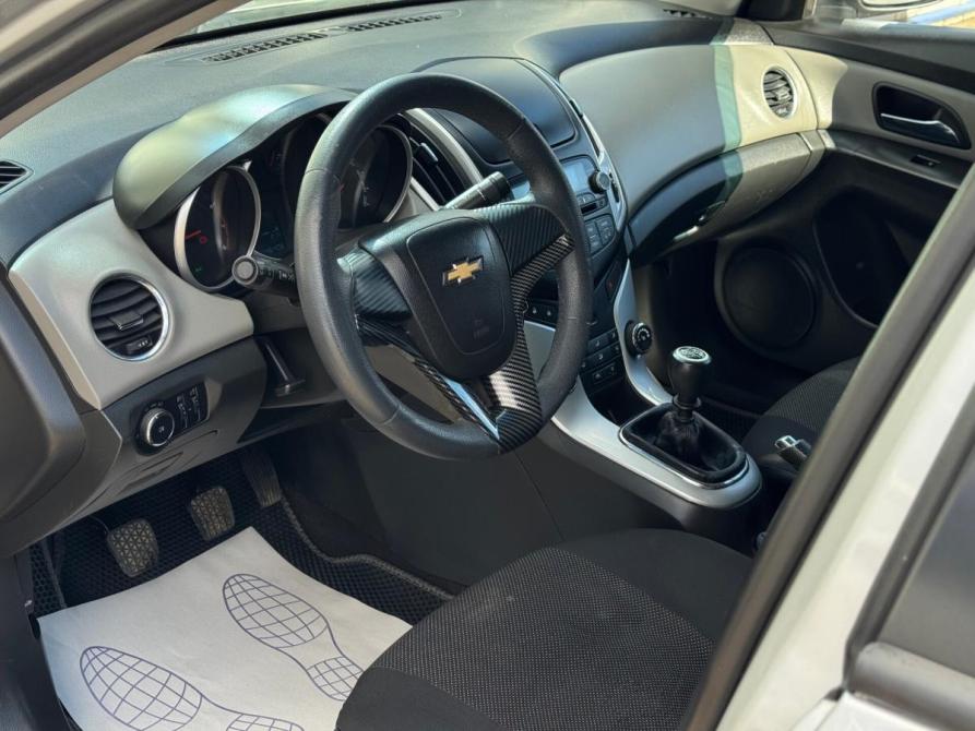 Chevrolet Cruze I Рестайлинг Ульяновск  - изображение 8