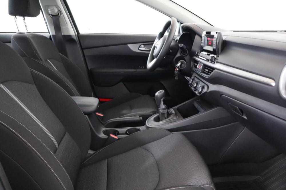 Kia Cerato IV Санкт-Петербург  - изображение 11