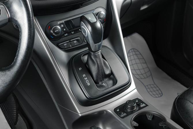 Ford Kuga II с пробегом 2014 года, цена 1 379 000 рублей, 138051 км, внедорожник, Автокод Объявления