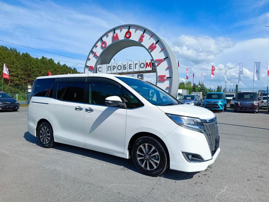 Toyota Esquire I Рестайлинг Тюмень  - изображение 1