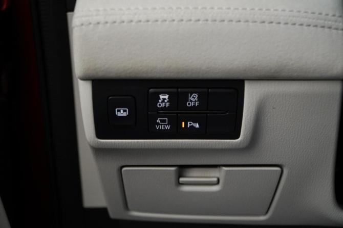 Mazda 6 III (GJ) Рестайлинг 2 с пробегом 2018 года, цена 2 075 077 рублей, 131956 км, седан, Автокод Объявления
