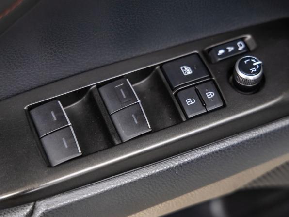 Toyota Camry VIII (XV70) Рестайлинг с пробегом 2021 года, цена 2 998 000 рублей, 72821 км, седан, Автокод Объявления